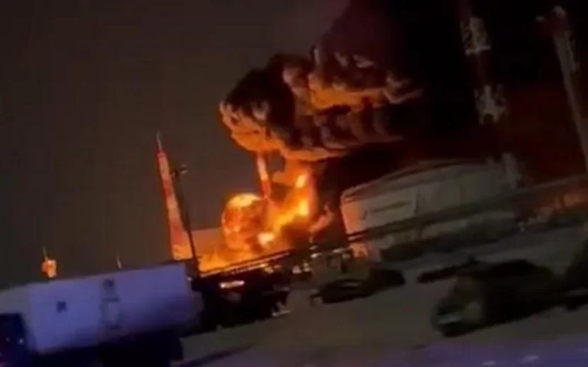 Rusiyada neft anbarına dron HÜCUMU OLUB