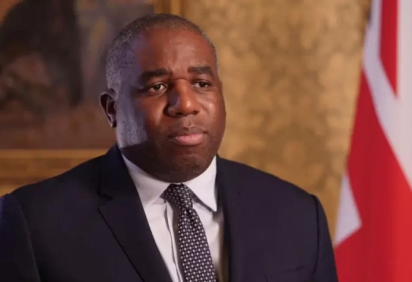 Böyük Britaniya Suriyanın yeni rəhbərliyi ilə əlaqə yaradıb