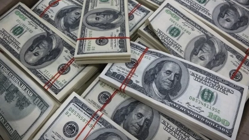 Mərkəzi Bank dolların kursunu AÇIQLADI