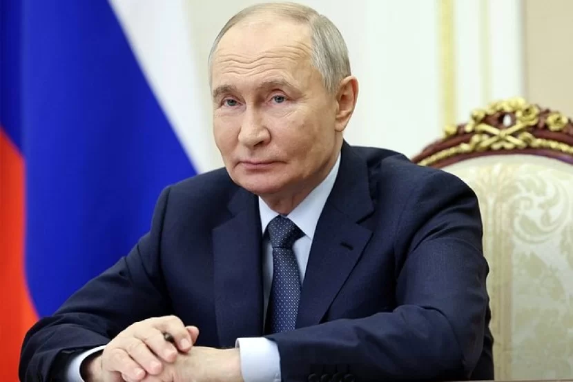 Putin dünyanın ikinci ən nüfuzlu siyasətçisi seçildi