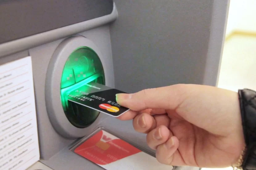 Bank kart kodlarını naməlum şəxslərə verməyin! - DİN-dən çağırış