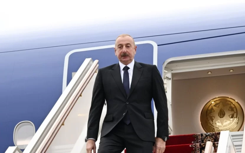 Prezident Rusiyaya səfərini yarımçıq qoyaraq geri döndü