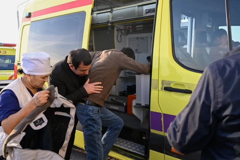 Təyyarə qəzasında sağ qalan sərnişinlərin daha bir qrupu Aktaudan Azərbaycana yola salındı