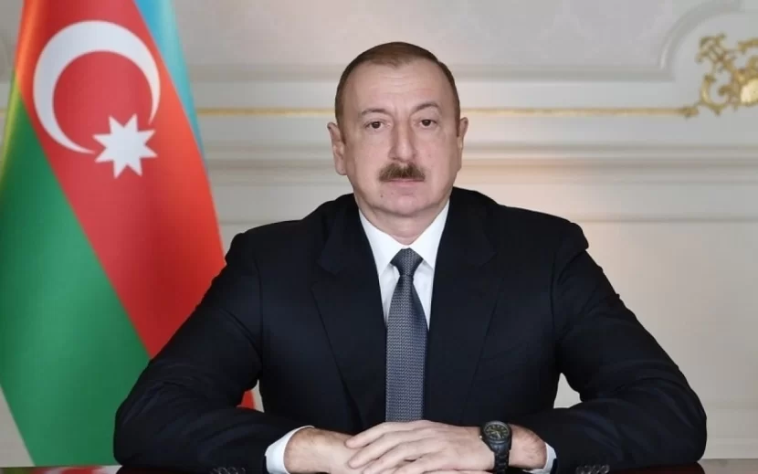 İlham Əliyev Tokayevə zəng edib