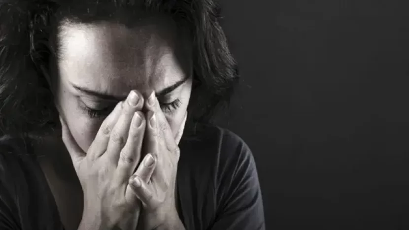 Şabranda ağır xəstə olan qadın özünü öldürdü