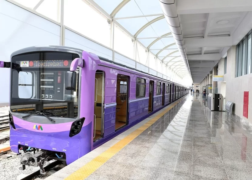 Metrodan istifadə edənlərin DİQQƏTİNƏ!