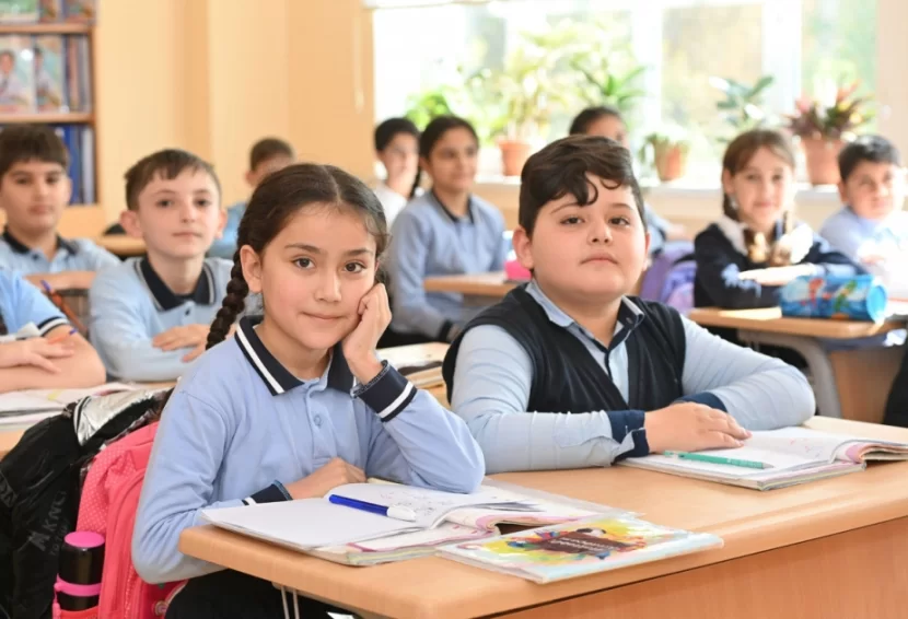Şagirdlərin yerdəyişməsi DAYANDIRILIR