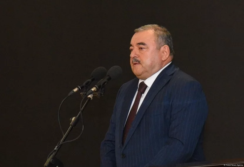 Təyyarəyə 3 xarici təsir olub - İlham Əmirov