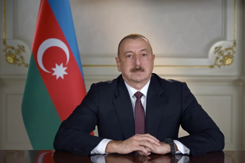 Əmək və Əhalinin Sosial Müdafiəsi Nazirliyinin bir qrup əməkdaşı təltif edildi