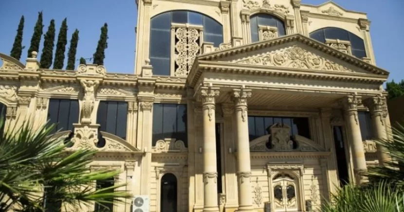 “Hollivud” restoranında Yeni il şənliyində dava - “Şərurlu İsfəndiyar”ın oğlu…..