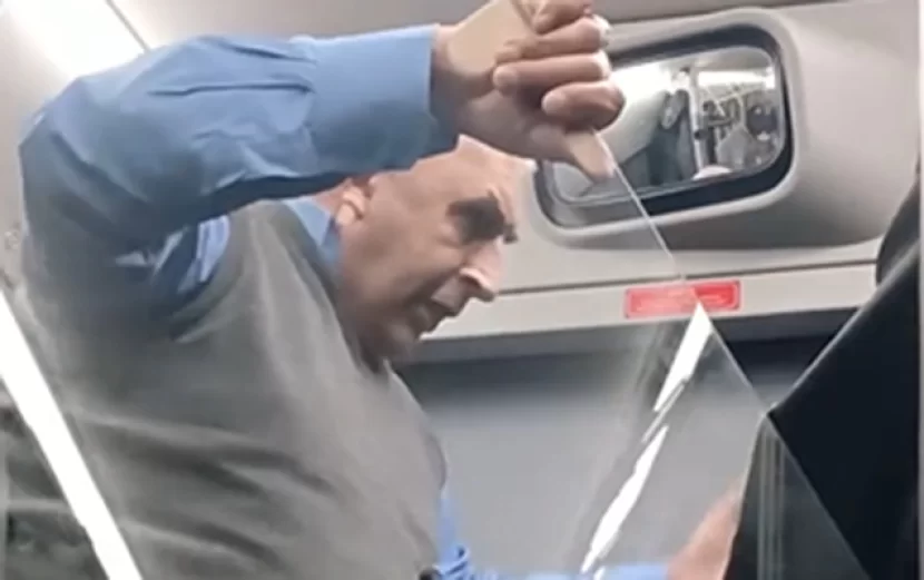 Sürücü ilə sərnişin arasında insident: İşdən çıxarıldı - Video