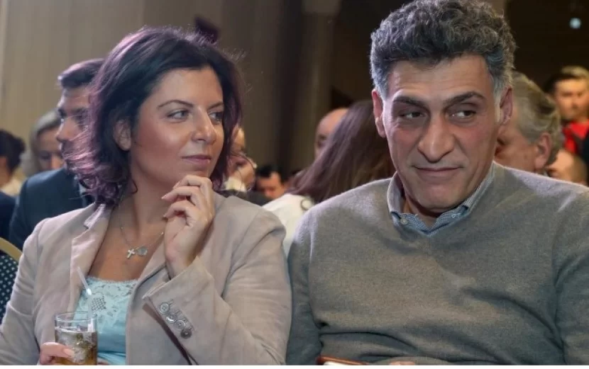 Marqarita Simonyanın əri komaya DÜŞDÜ