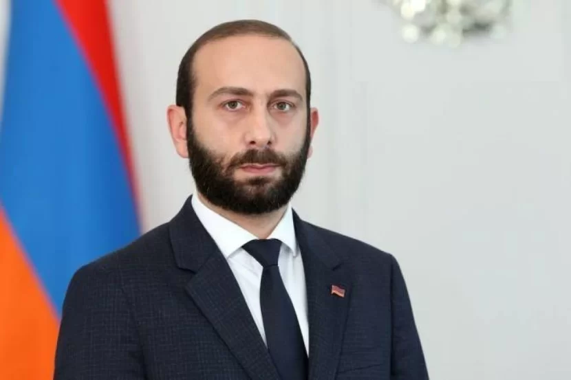 Ararat Mirzoyan ABŞ-a gedir