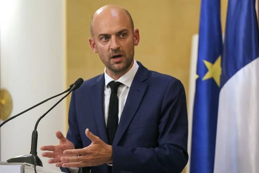 Fransa Ukrayna üzrə sülh danışıqlarında iştirak etməkdə israrlıdır