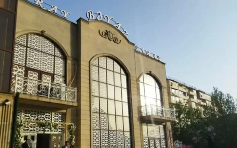 Bakıda bu restoranda saxta içkilər verilirmiş - Fotolar