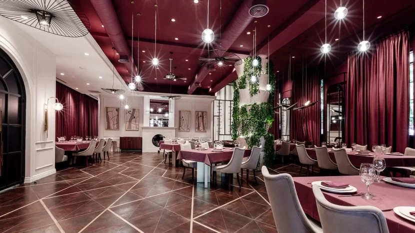 Bakıda məşhur restoran    SÖKÜLÜR
