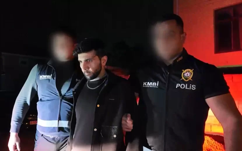 Hökümənin ailəsinin pulunu oğurlayan Ayazın saxlanılma anı - Video