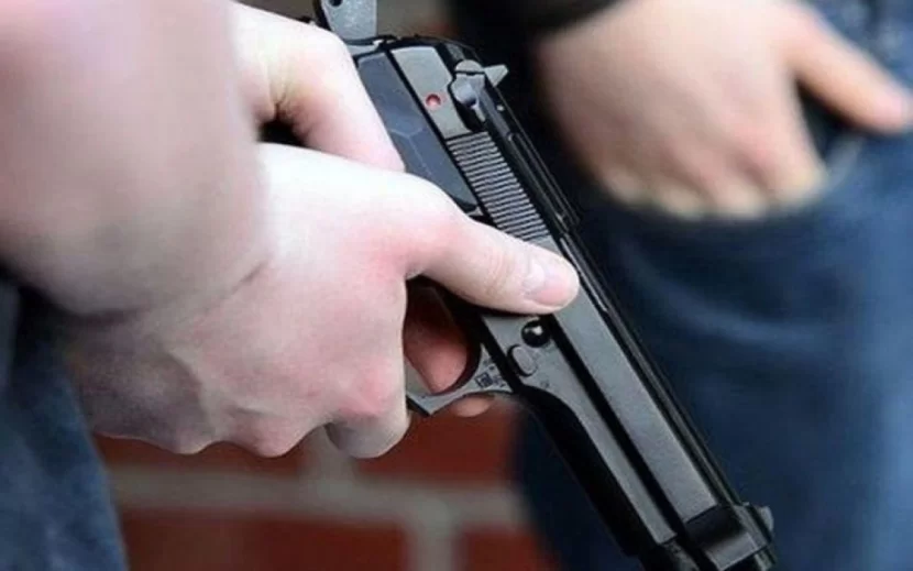 Onlara mülki odlu silah əldə etmək hüququ verilir