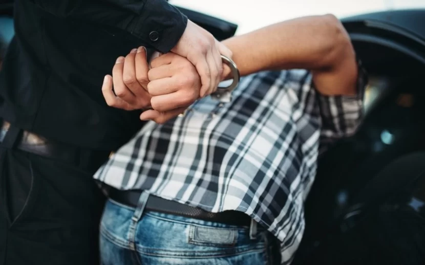 Polis əməliyyat keçirdi, 11 nəfər saxlanıldı - VİDEO