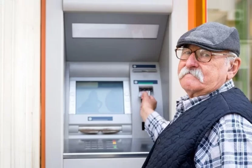 Pensiyalarla bağlı VACİB MƏSƏLƏ... - Niyə tam ödənilmir?