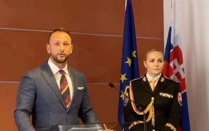 Slovakiya tarixində ilk dəfə qadın polis rəisi təyin olundu