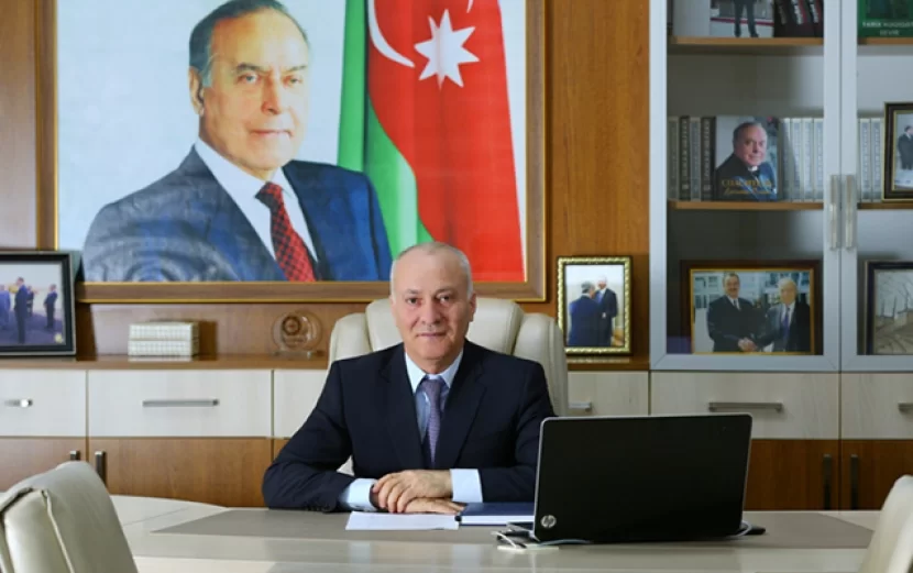 Qalmaqallı məmura yeni vəzifə verildi 