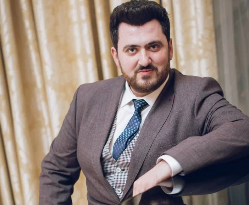 Əməkdar artist Aqşin Abdullayevin möhtəşəm KONSERTİ: \"Əbədi sevgi\"