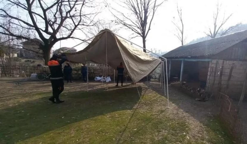 FHN bu ailəni yaşayış yeri ilə təmin etdi - Video 