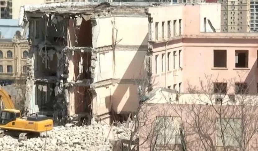 Böyük söküntü başlayır: 16 min mənzil plana düşdü