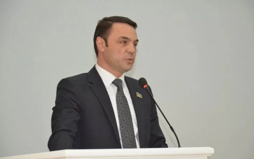 Eldəniz Səlimov azadlığa çıxdı