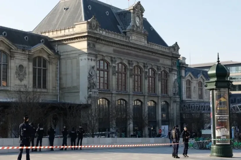 Parisdə dəmiryol vağzalında atışma oldu, yaralılar var