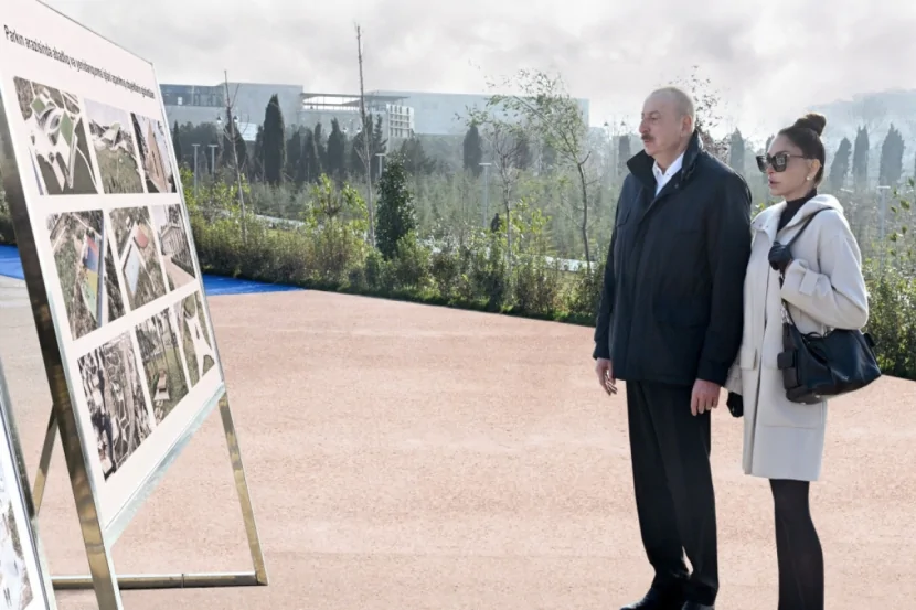 Prezident İlham Əliyev Bakıda metronun “Gənclik” stansiyasının yaxınlığında yaradılan yeni parkın açılışında iştirak etdi