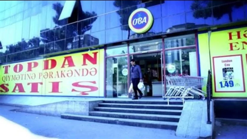 OBA Market avtomobillərin dayanması üçün ağacları kəsib? - İDDİA