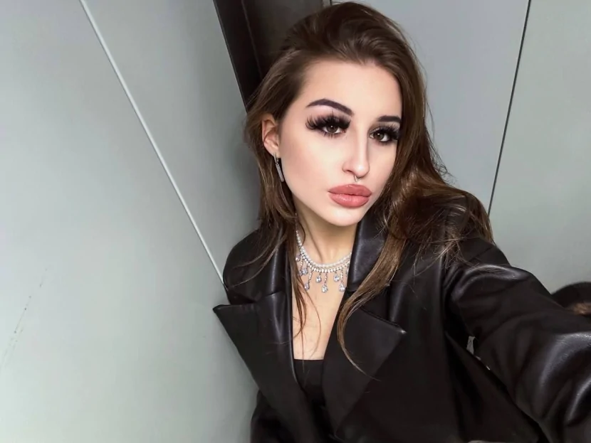 Məşhur bloger qəzaya düşdü 