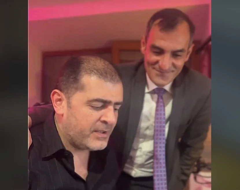 Azərbaycanda məşhur müğənni həbs olundu - Saxlanılmasının ANBAAN GÖRÜNTÜSÜ