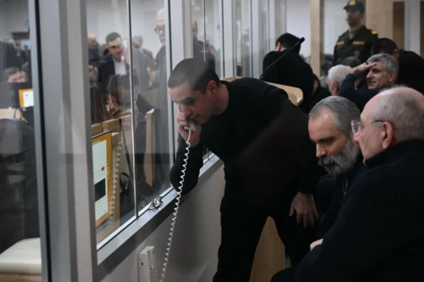 Erməniəsilli şəxslərin məhkəməsi davam etdirildi