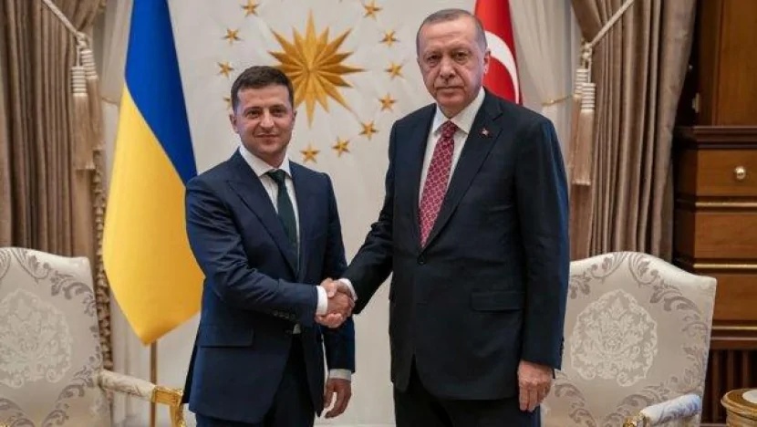 Zelenski Türkiyədədir