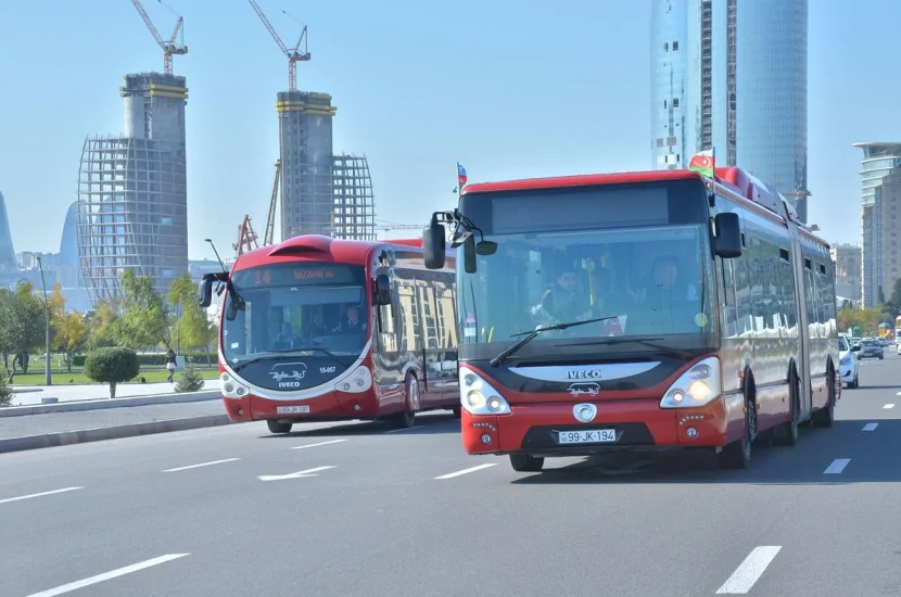 İctimai nəqliyyatdan istifadə edənlərə gedişhaqqı qiymətləri ilə bağlı YENİ XƏBƏR