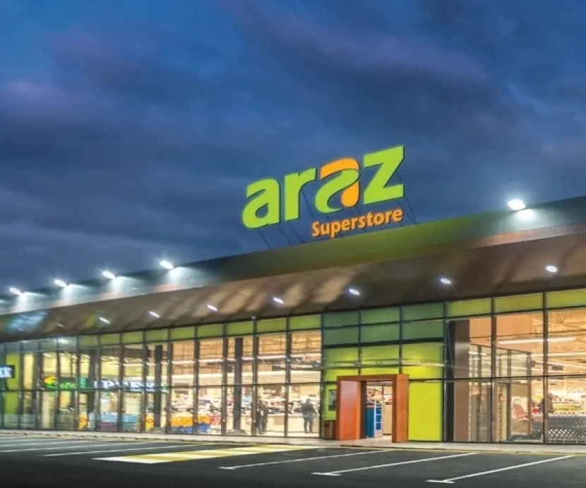 “Araz Market”də İNSİDENT: Ərinə mesaj yazan market işçisini saçından tutaraq…