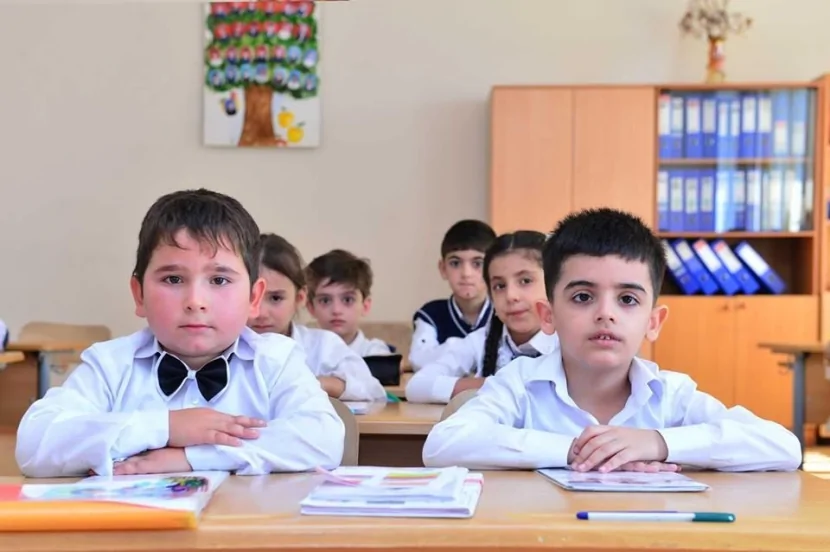 Şagirdlərin elektron yerdəyişməsi bu tarixdə  başa çatacaq