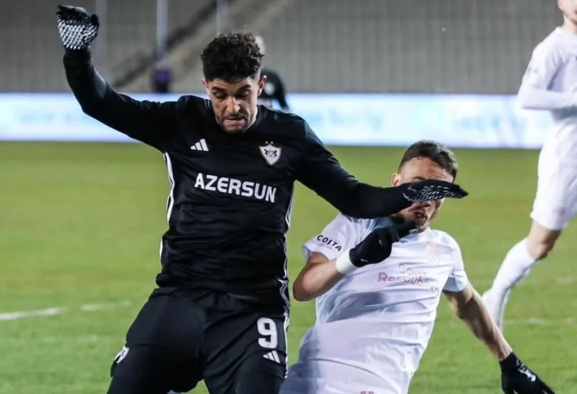 \"Qarabağ\" heç-heçə etdi 