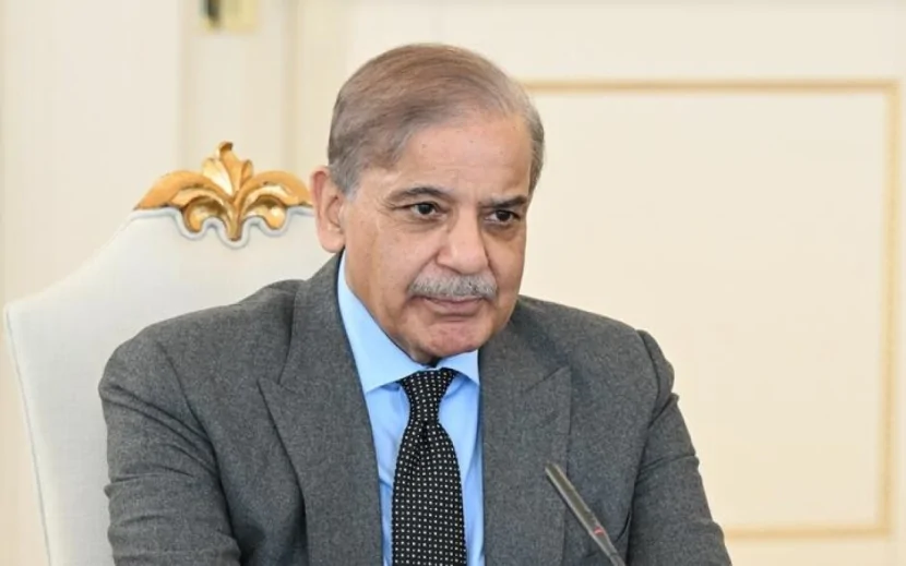 Pakistanın Baş naziri Bakıda Zəfər parkını ziyarət etdi