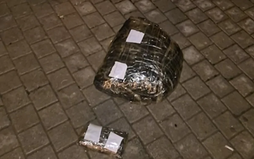 Narkokuryerlərdən 3 kq narkotik vasitə aşkarlandı