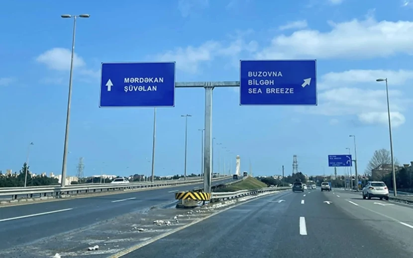 Yol nişanlarındakı Nardaran adı niyə “Sea Breeze”ə dəyişdirilib? - FOTO