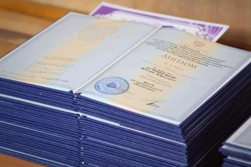 Xaricdə təhsil almış 65 nəfərin diplomu tanınmadı