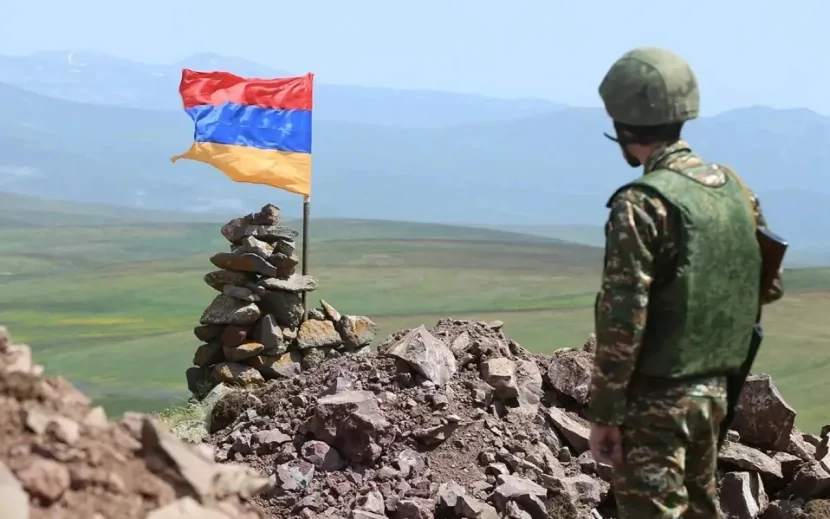 \"Ermənistan Azərbaycanla yeni müharibəyə hazırlaşır\" - \"Caliber\"