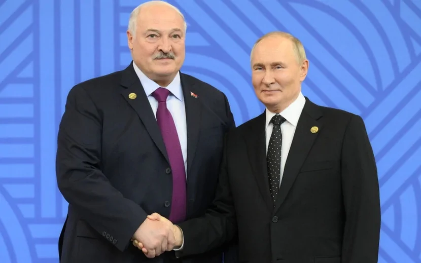 Lukaşenko Moskvadadır