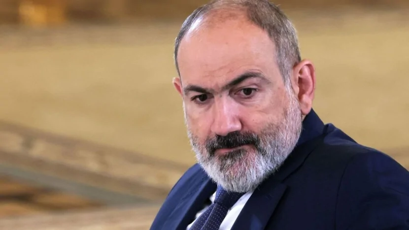Paşinyan Moskvaya gedəcək