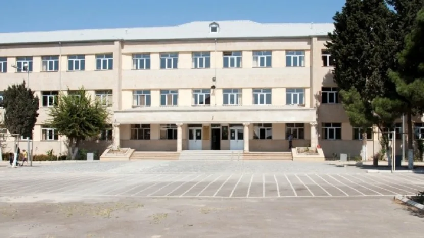 Azyaşlı qızı məktəbdən qaçıran şəxs saxlanıldı