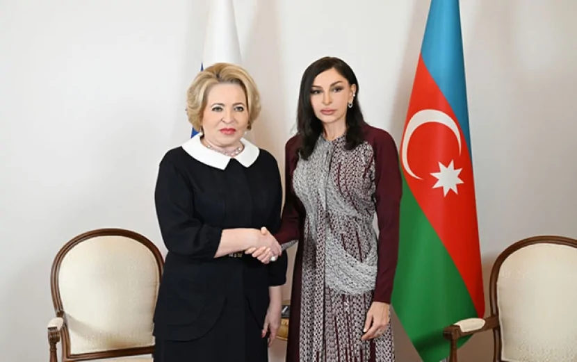Mehriban Əliyeva Matviyenko ilə görüşdü - Video
